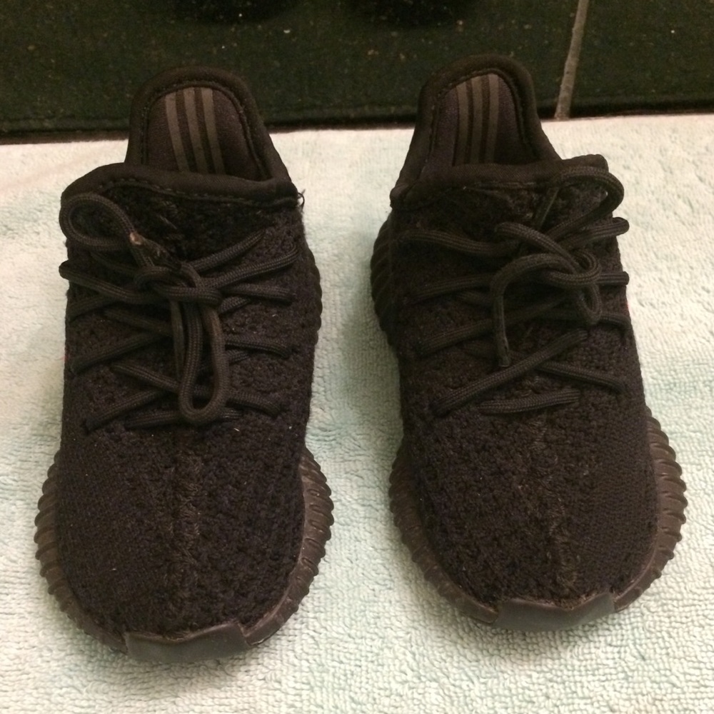 Adidas YEEZY Boost 350 V2